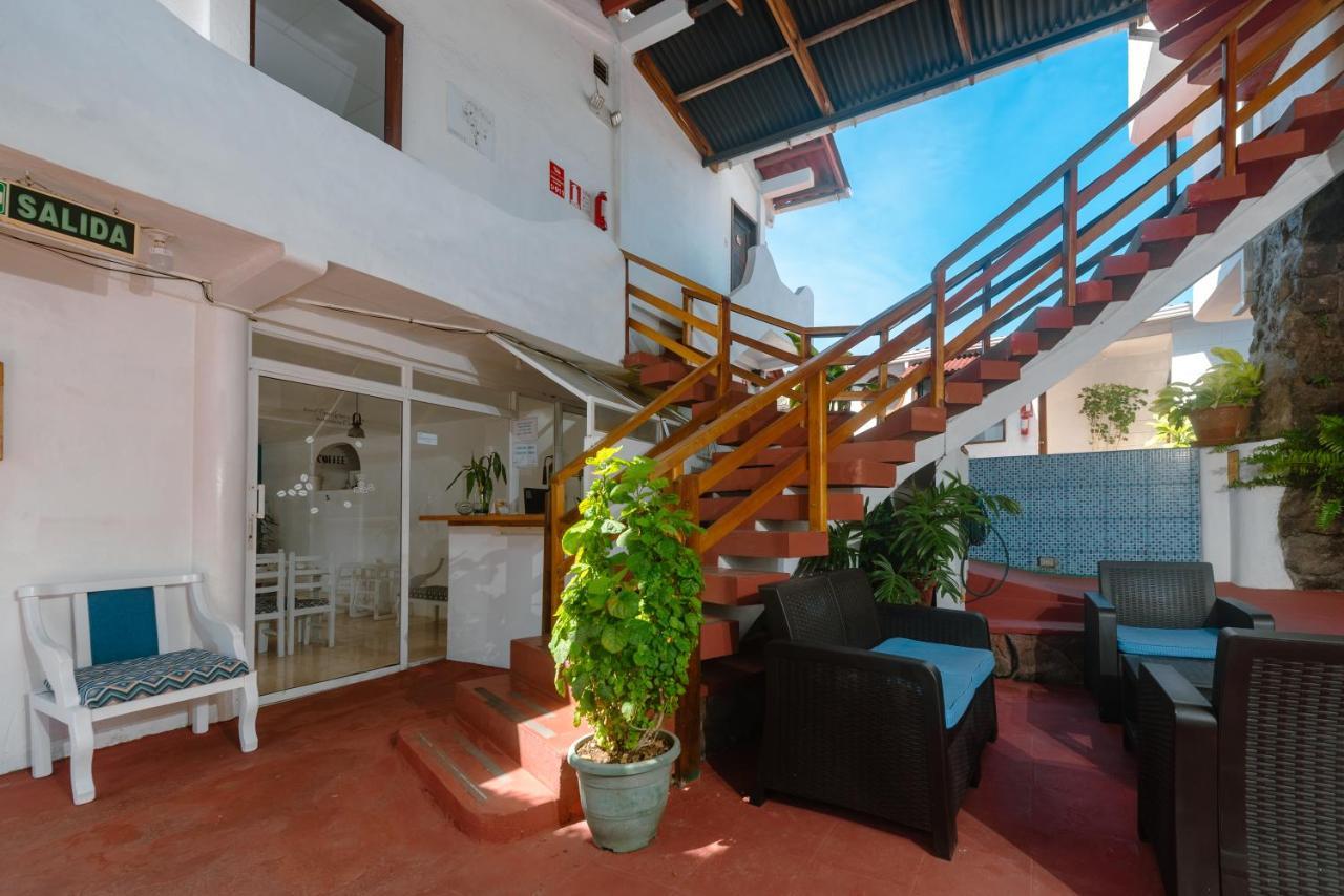 Hostal North Seymour Puerto Ayora  Ngoại thất bức ảnh
