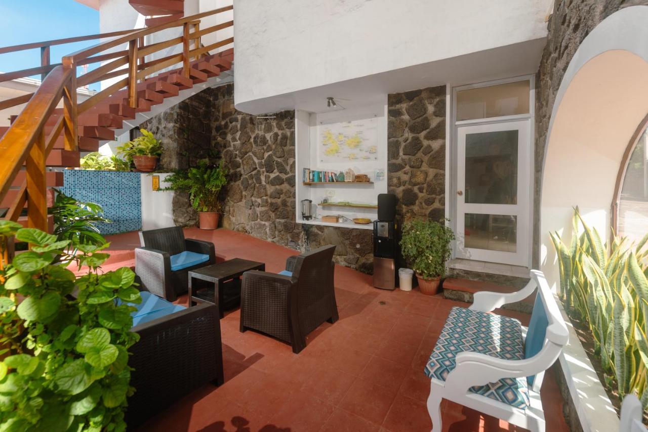 Hostal North Seymour Puerto Ayora  Ngoại thất bức ảnh