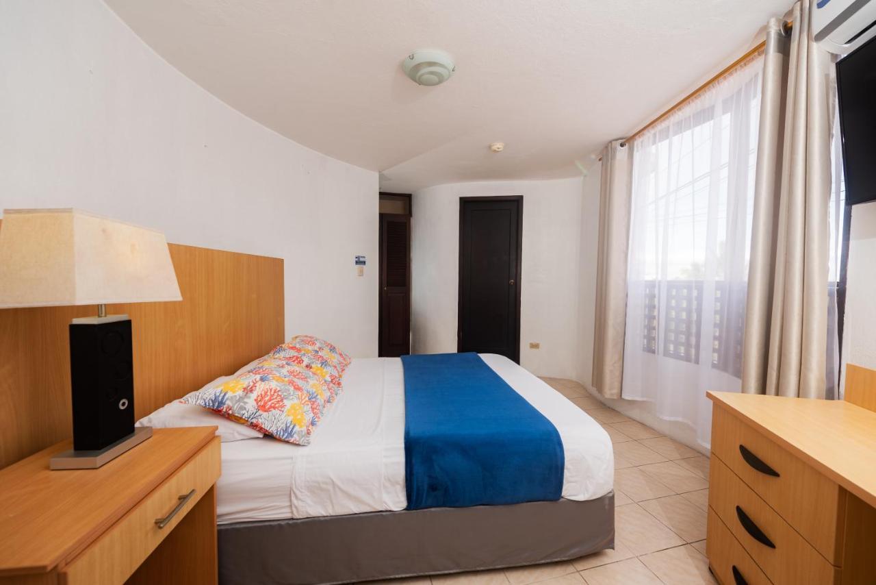 Hostal North Seymour Puerto Ayora  Ngoại thất bức ảnh