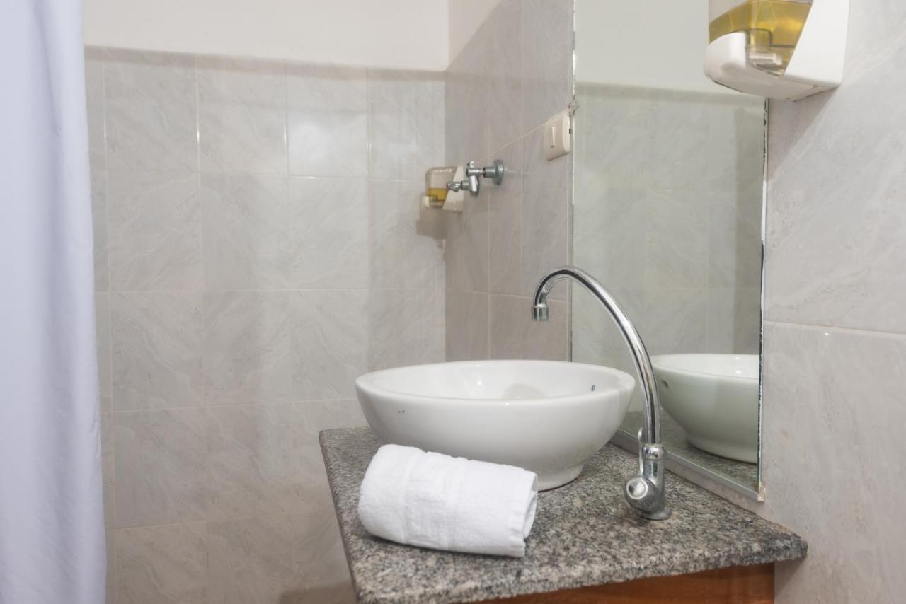 Hostal North Seymour Puerto Ayora  Ngoại thất bức ảnh