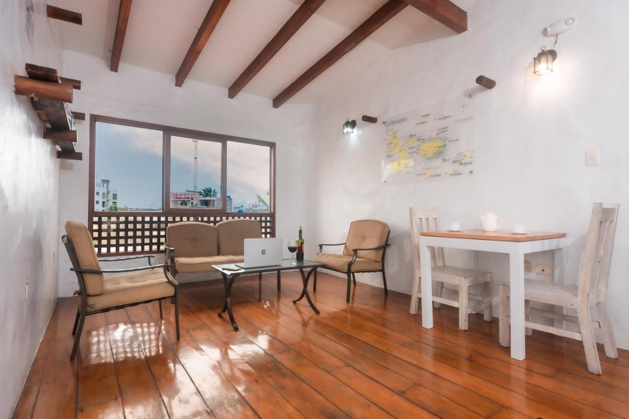 Hostal North Seymour Puerto Ayora  Ngoại thất bức ảnh