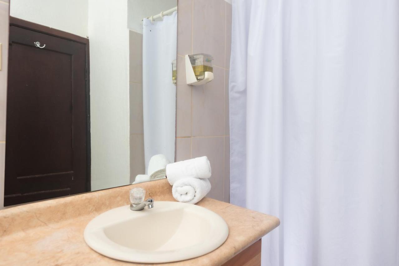 Hostal North Seymour Puerto Ayora  Ngoại thất bức ảnh